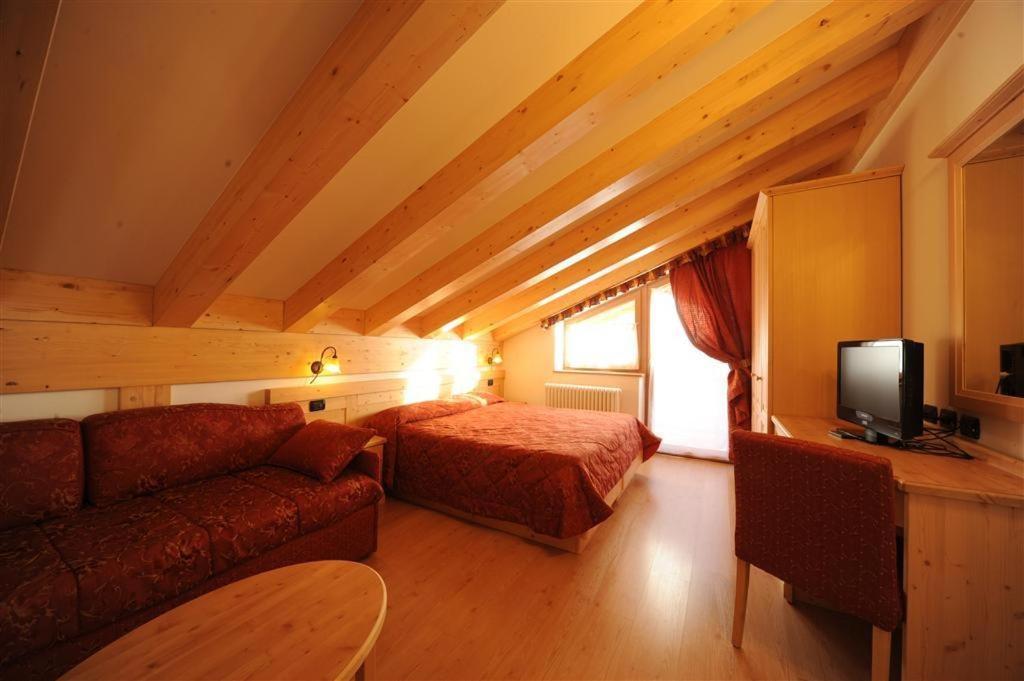 Hotel Canada Pinzolo Pokój zdjęcie