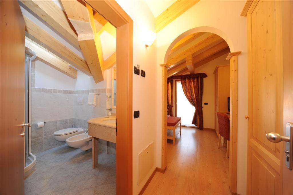 Hotel Canada Pinzolo Pokój zdjęcie