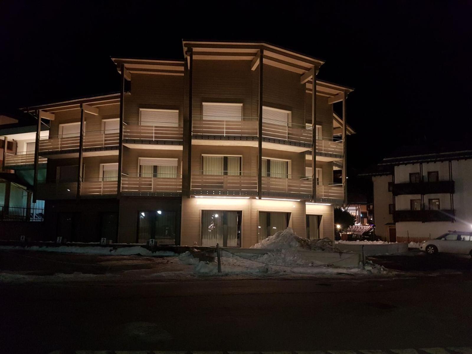 Hotel Canada Pinzolo Zewnętrze zdjęcie